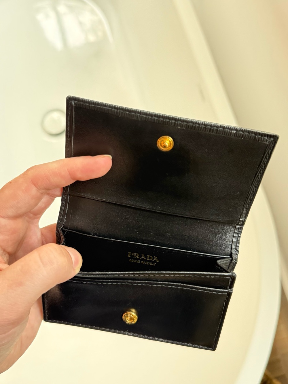 Prada Small Wallet Card/Cash holder - Picture 3 of 4